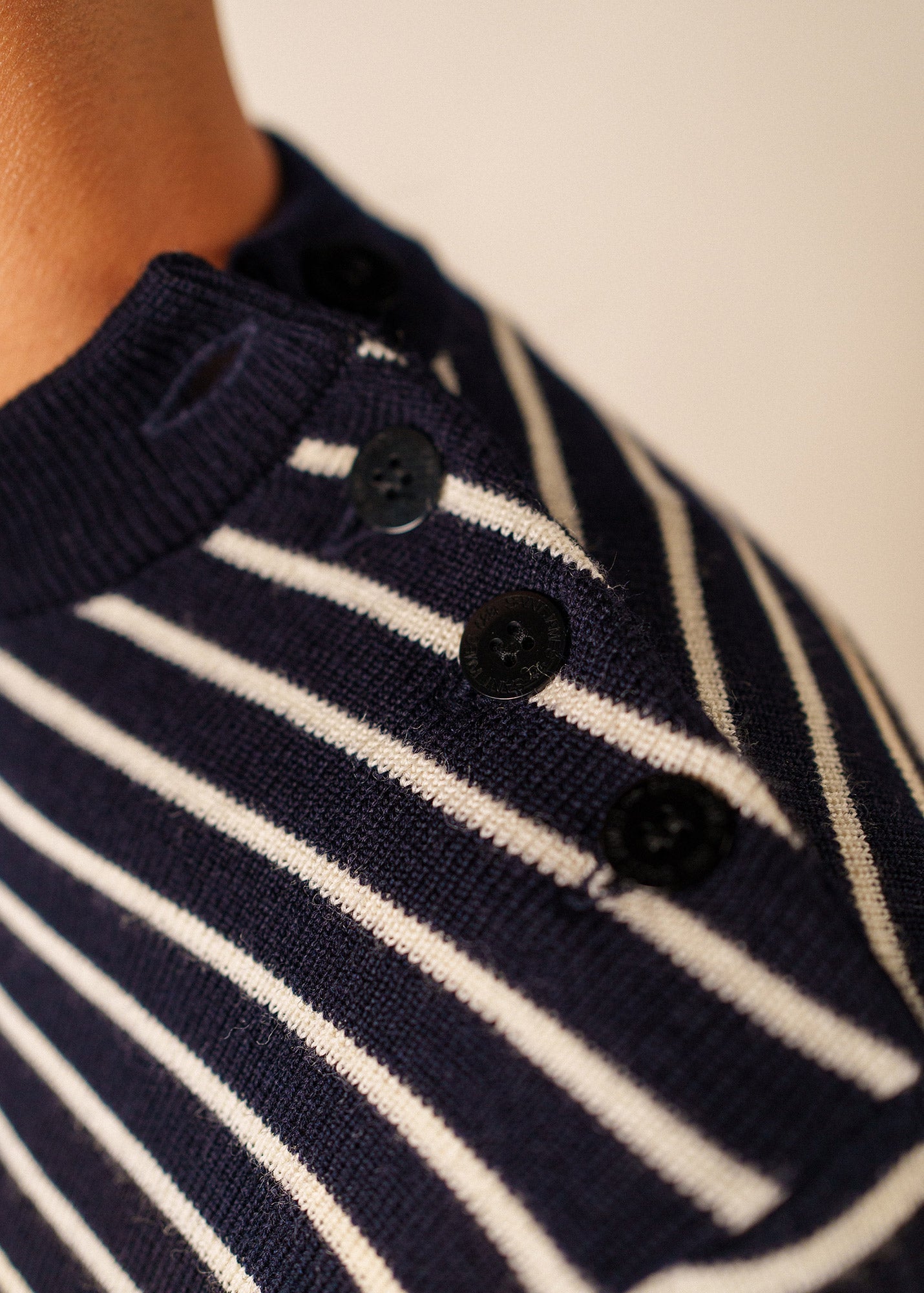 MATELOT Striped Wool Fisherman Sweater (NAVY / ECRU)