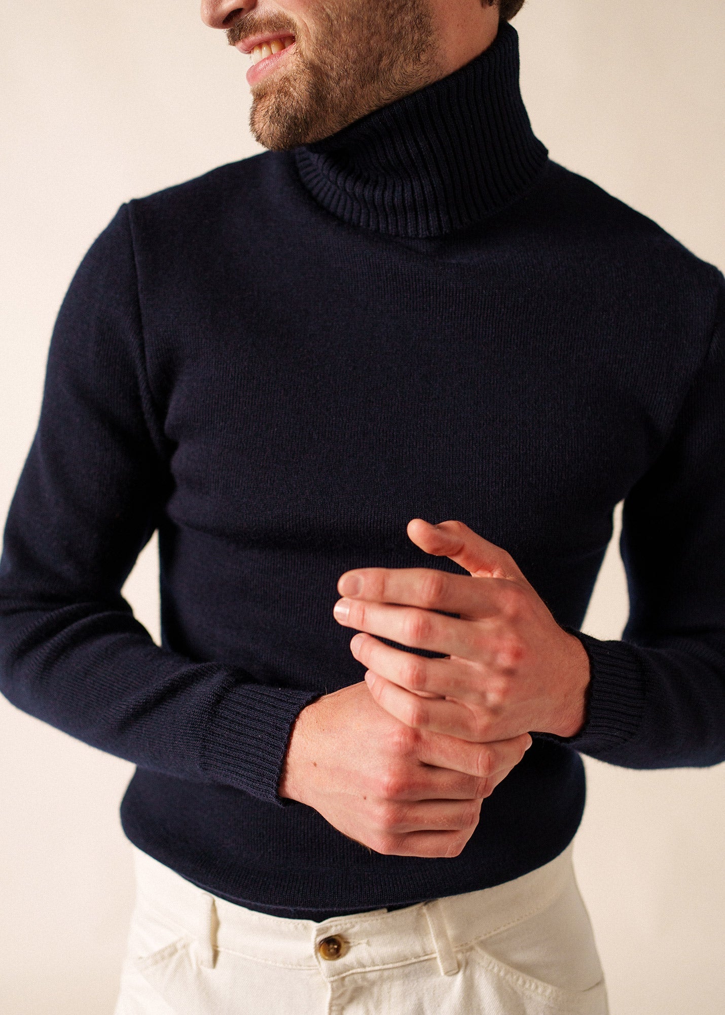 ROULE Wool Turtleneck (NAVY)