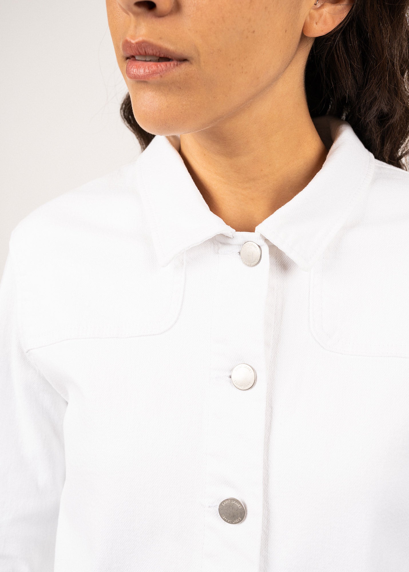 ST TEA Lightweight Jacket  (WHITE)