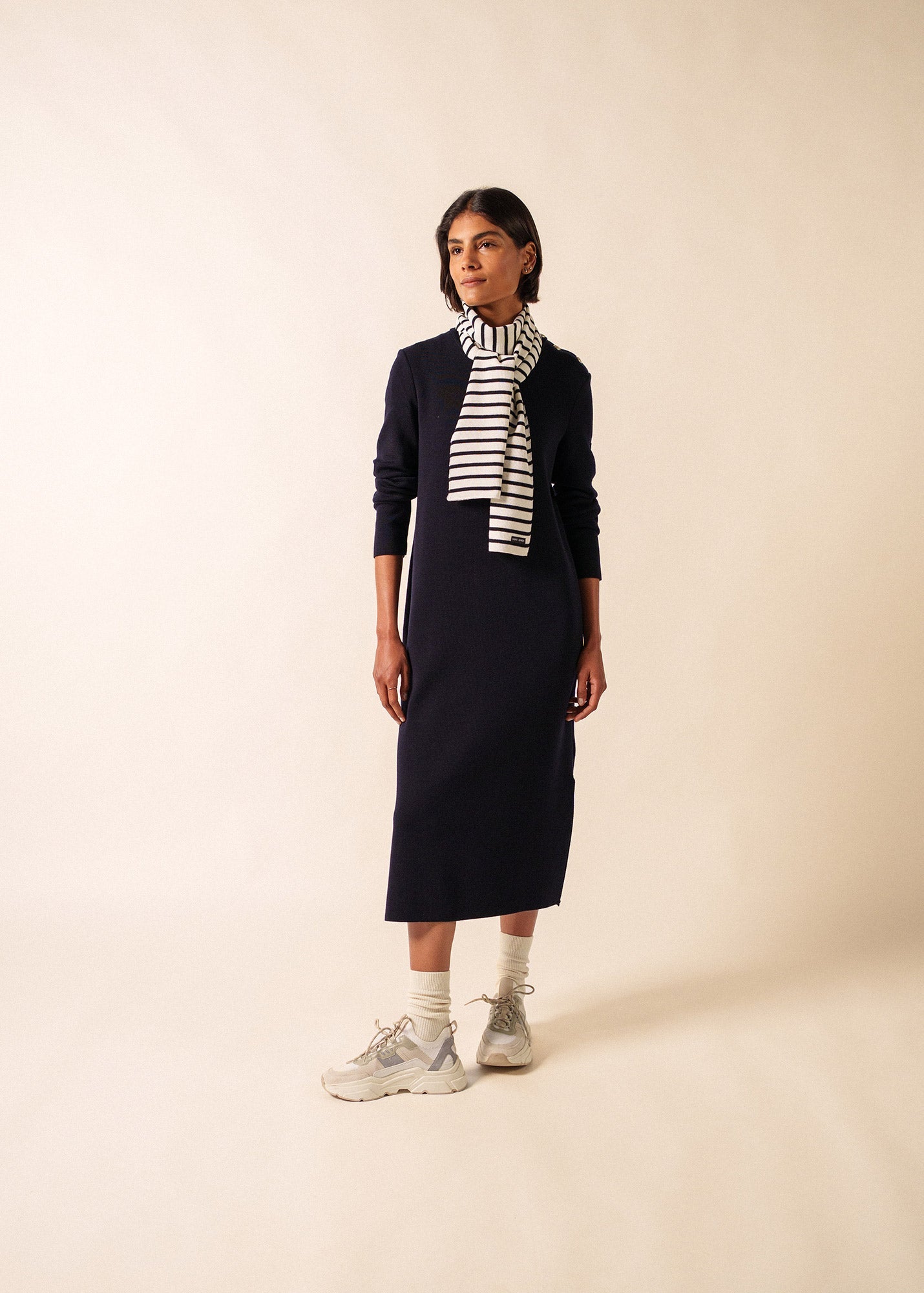 DUGUAY Striped Wool Scarf  (IVORY / NAVY)