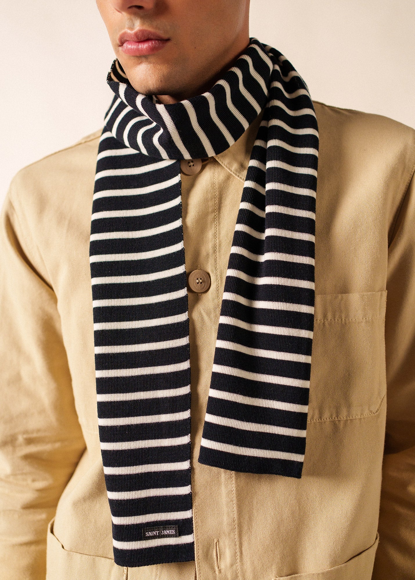 DUGUAY Striped Wool Scarf  (NAVY / IVORY)