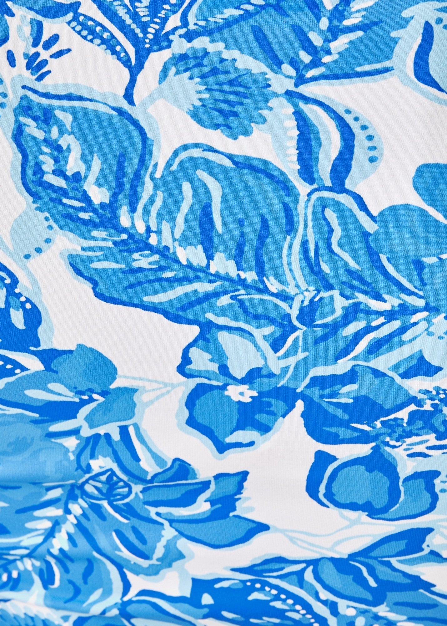 LILLY PULITZER x GARDE-COTE - Short-Sleeve Stretch Top with Exclusive Lilly Print (SOLEIL AZUR BLUE)