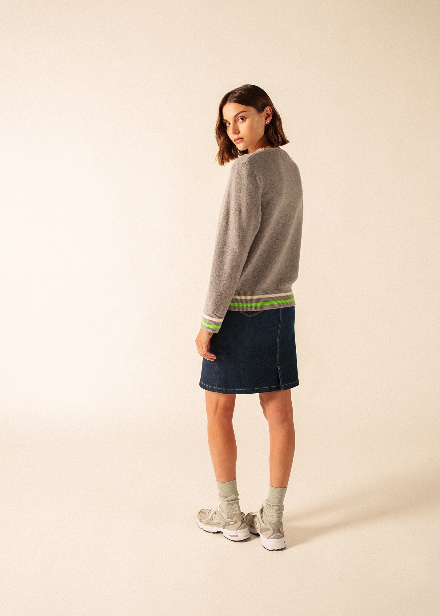 ANNECY Wool Cardigan (GRAY / NEON GREEN / IVORY)