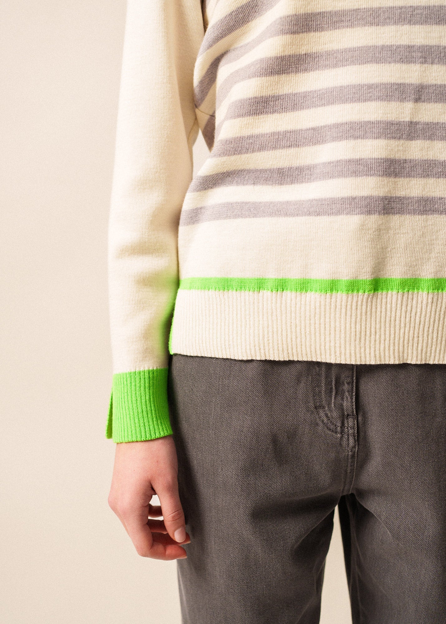 EVIAN Striped Sweater (WHITE / PEARL MELANGE / NEON GREEN)