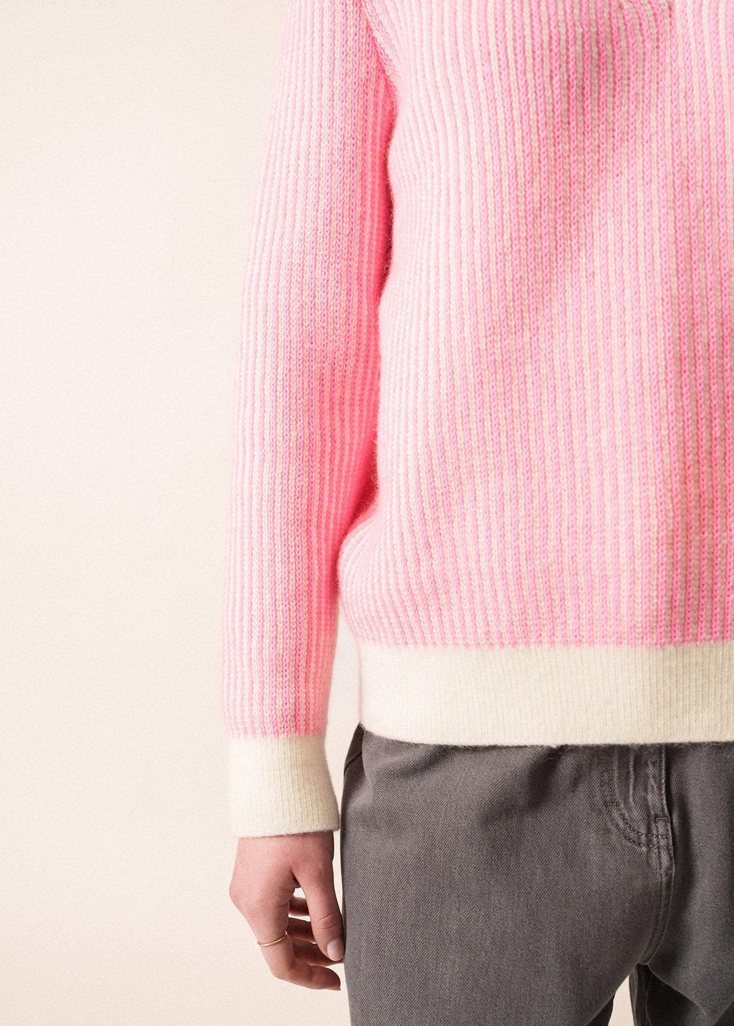COURCHEVEL Mohair Sweater (WINTER WHITE / BRIGHT PINK)