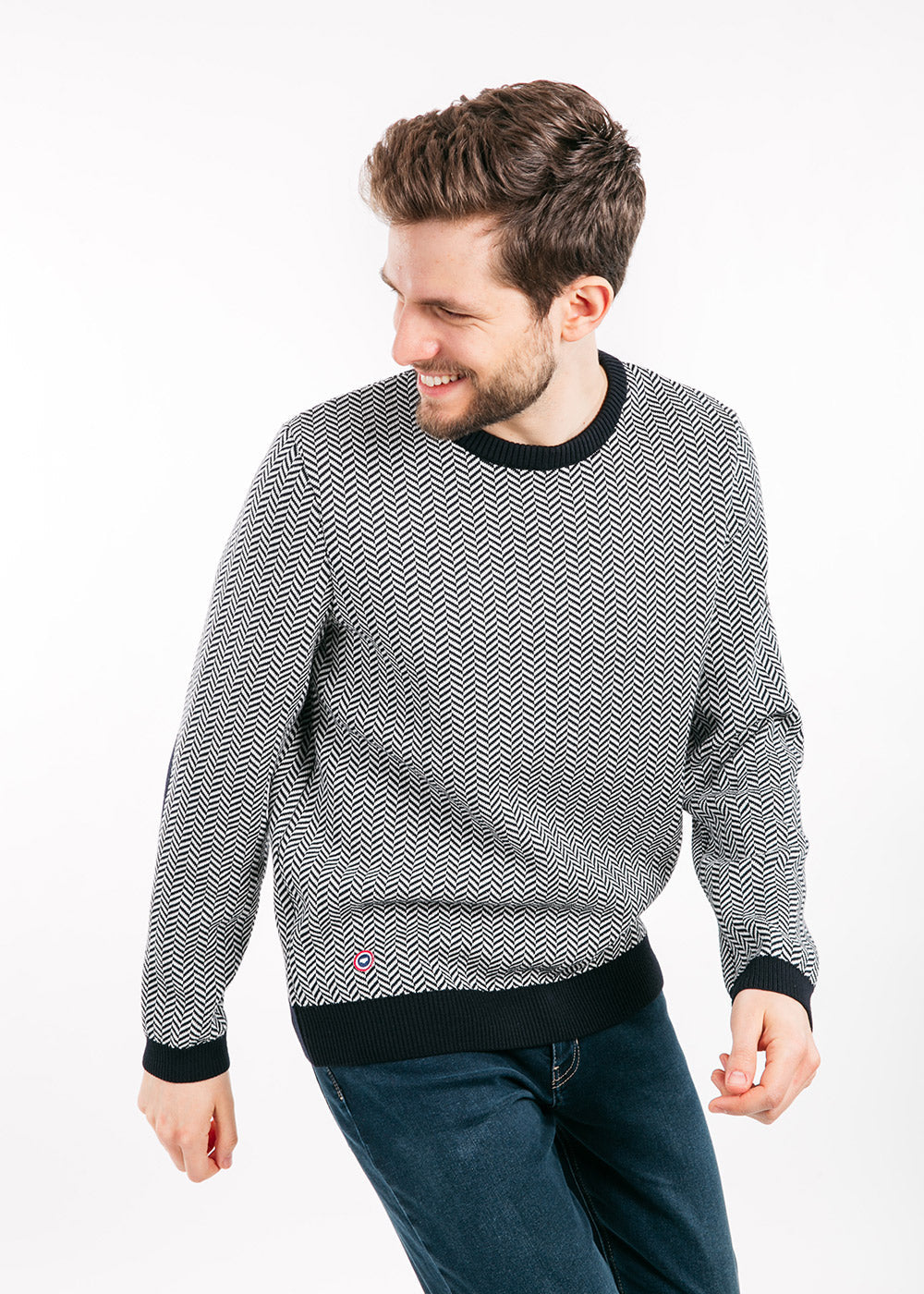 JUBILE Herringbone Jacquard Sweater (NAVY / IVORY)
