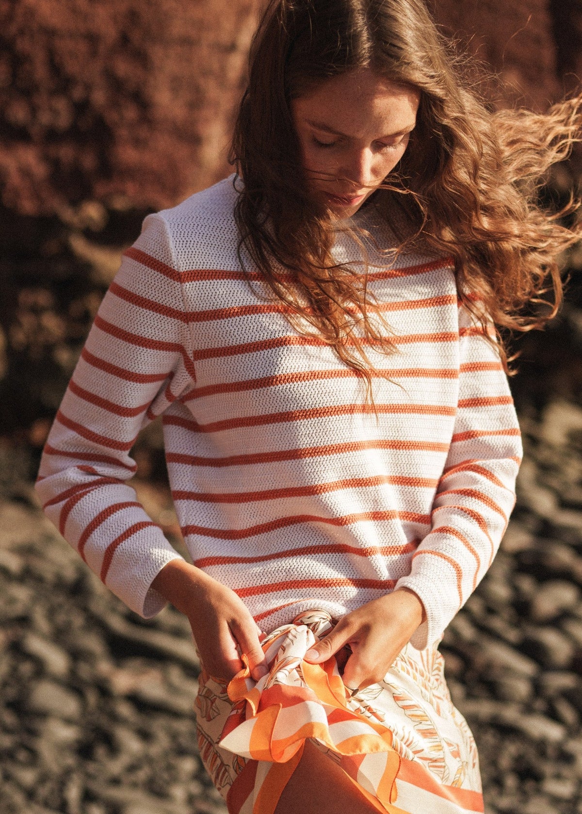 MARTIGUES Open-Knit Striped Sweater  (WHITE / CLAY)