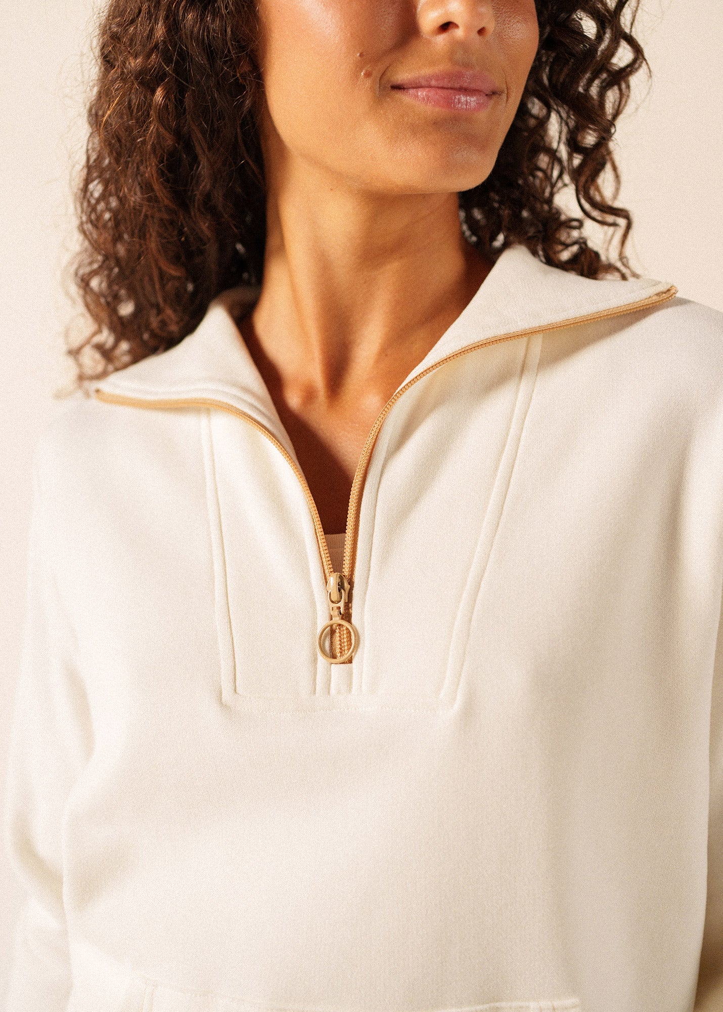 LOU Cotton Fleece Quarter-Zip Sweatshirt  (IVORY / SAIL CANVAS)