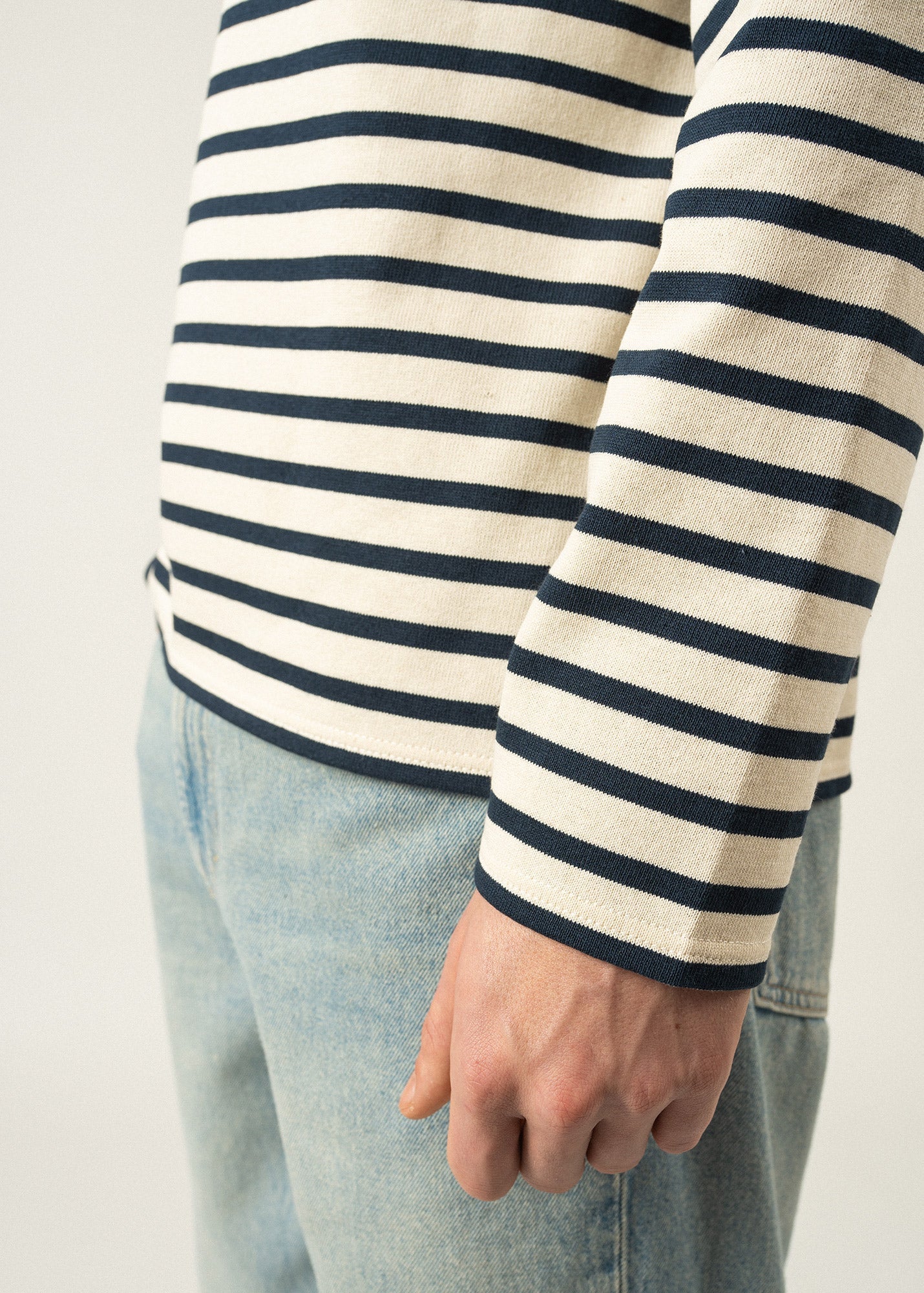 MERIDIEN MODERNE Breton Shirt (ECRU / NAVY)