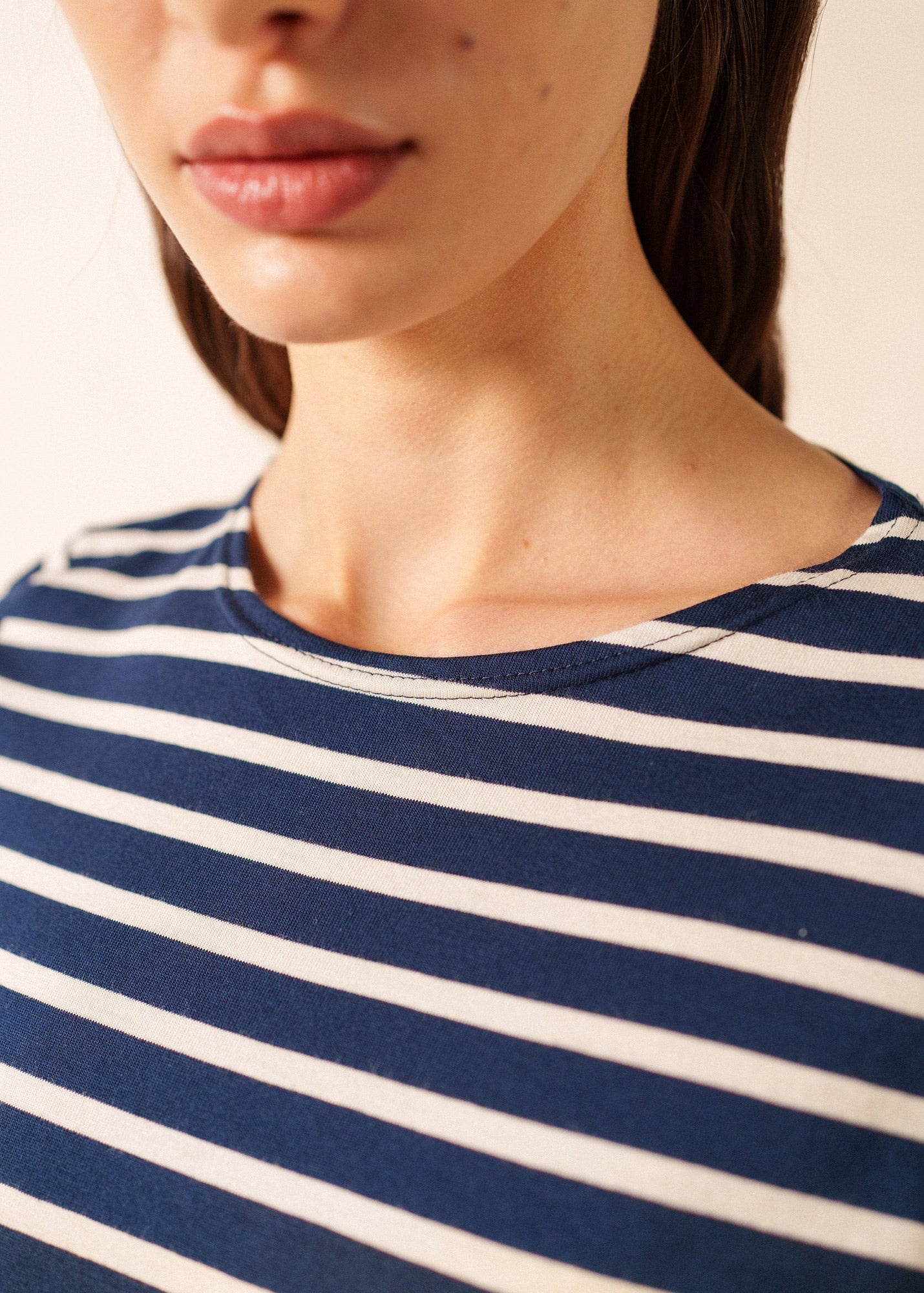 ETRILLE II Nautical Striped Tee (NAVY / ECRU)