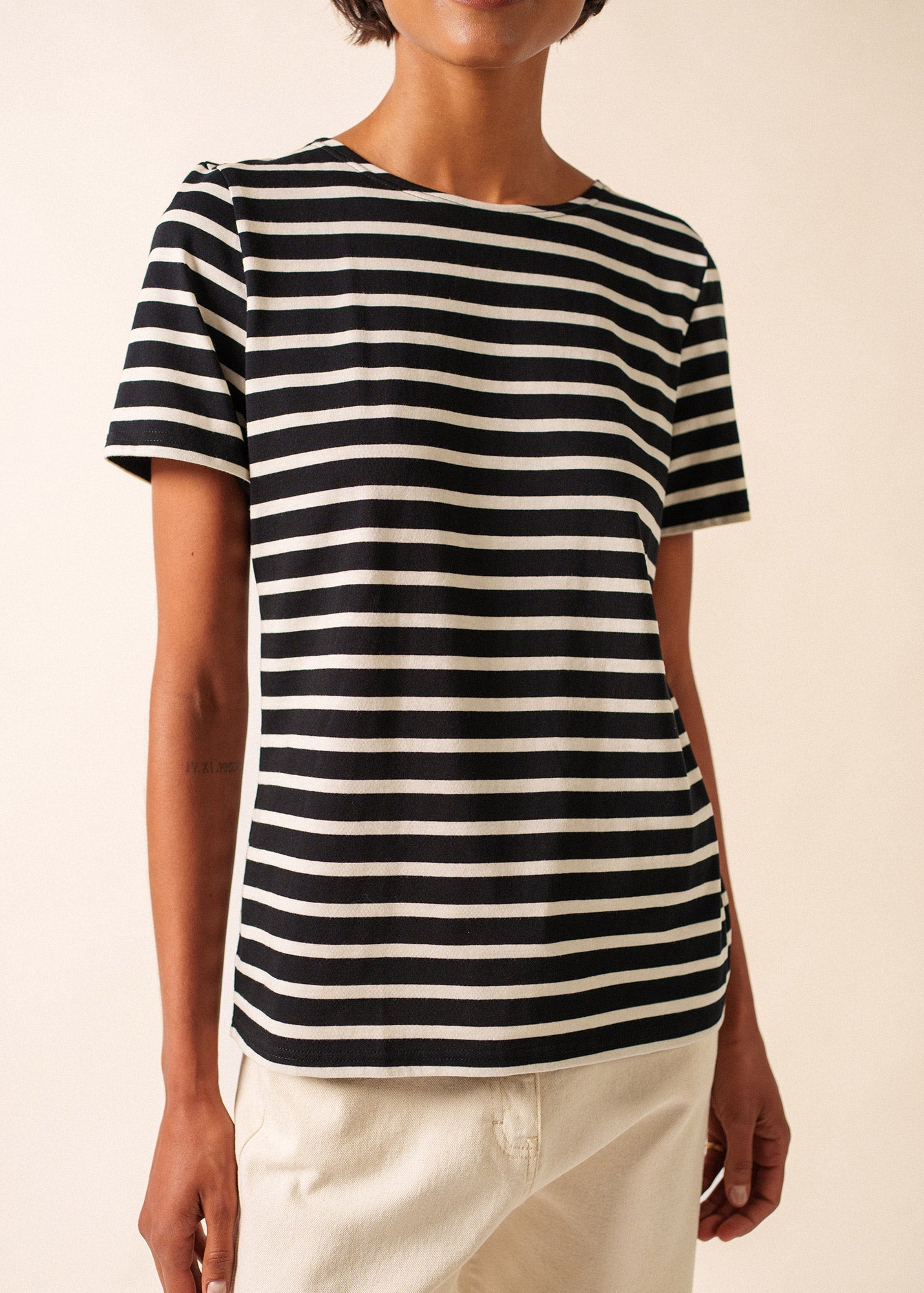 ETRILLE II Nautical Striped Tee (BLACK / ECRU)