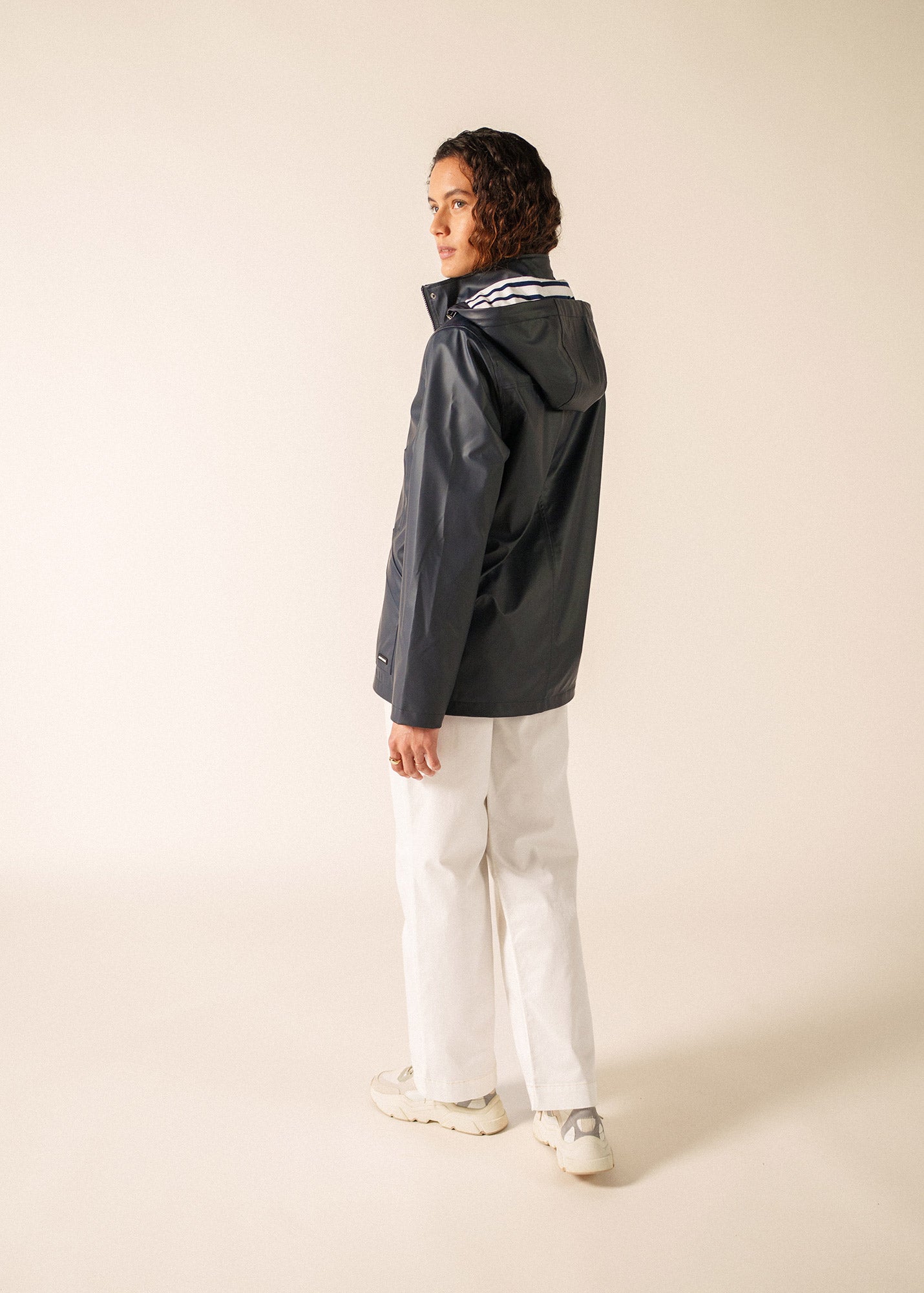 ST MORGANE Hooded Raincoat  (NAVY)