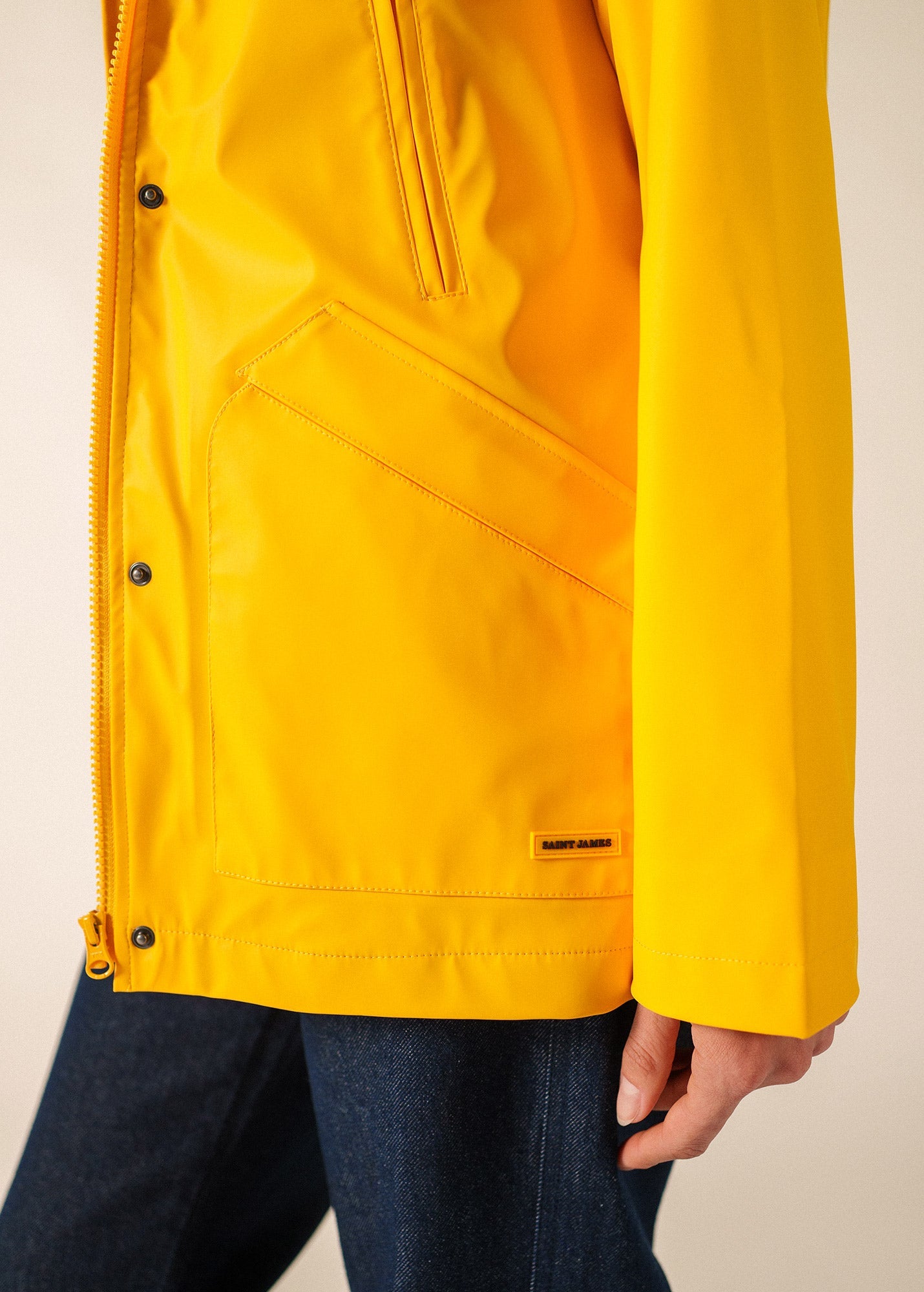 ST MORGANE Hooded Raincoat  (YELLOW)