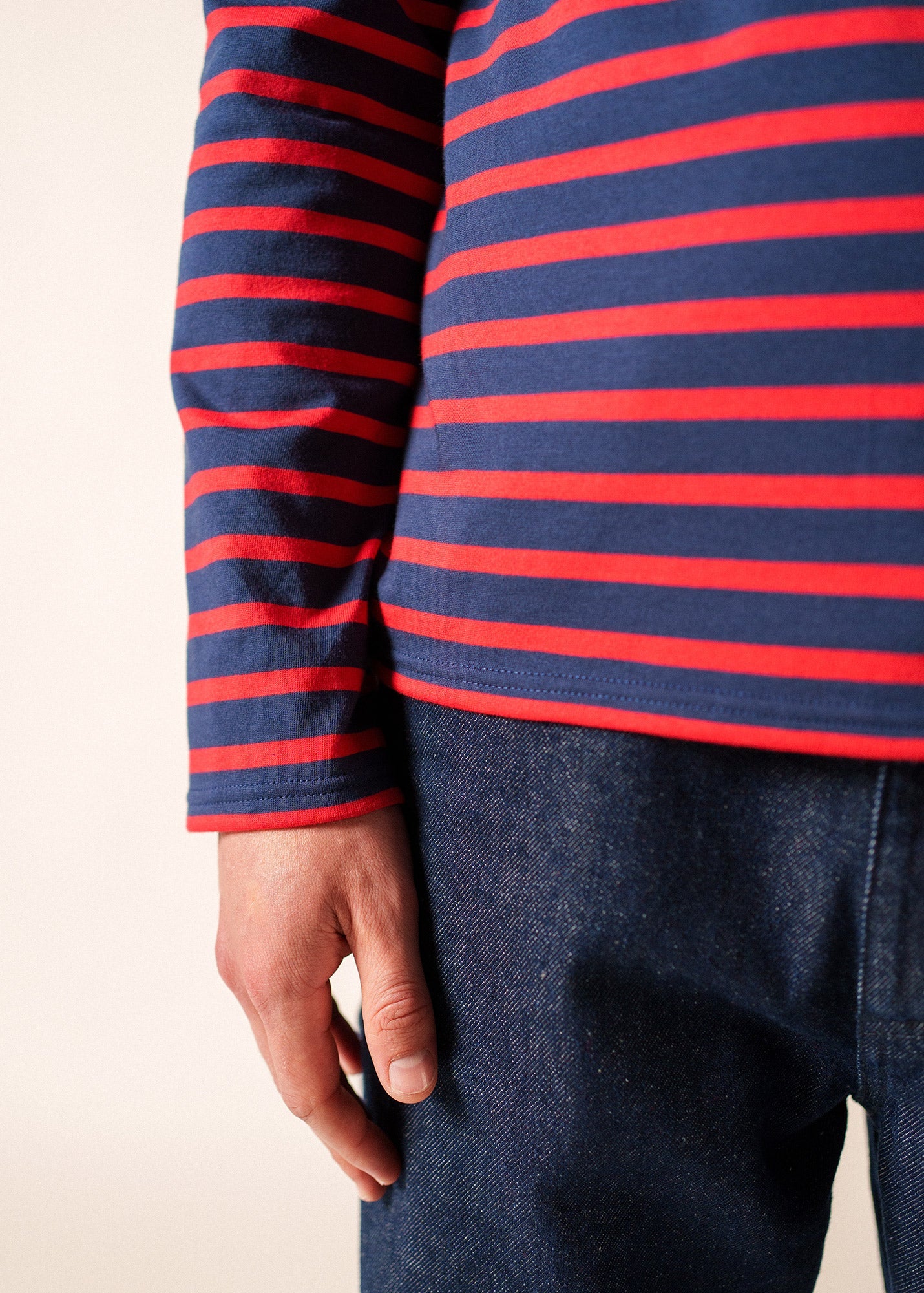 MINQUIERS MODERN Breton Shirt (NAVY / RED)