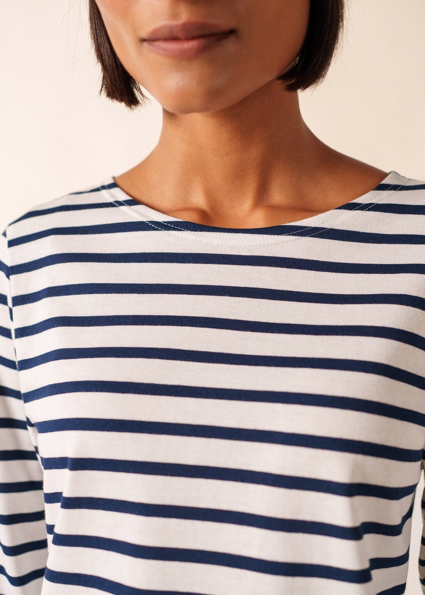 MINQUIERS MODERN Breton Shirt (WHITE / NAVY)