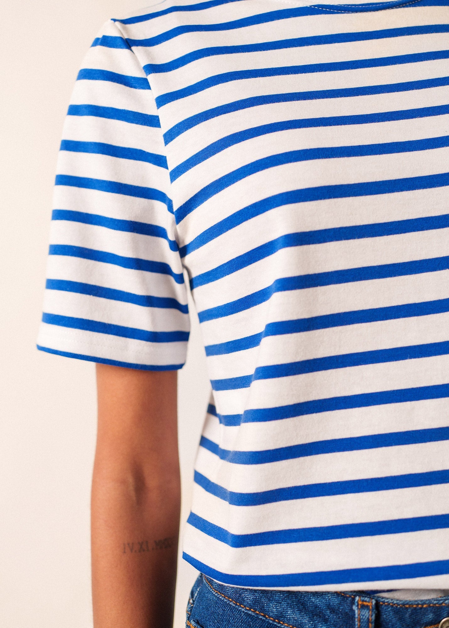 LEVANT MODERN Breton Shirt (WHITE / ROYAL BLUE)