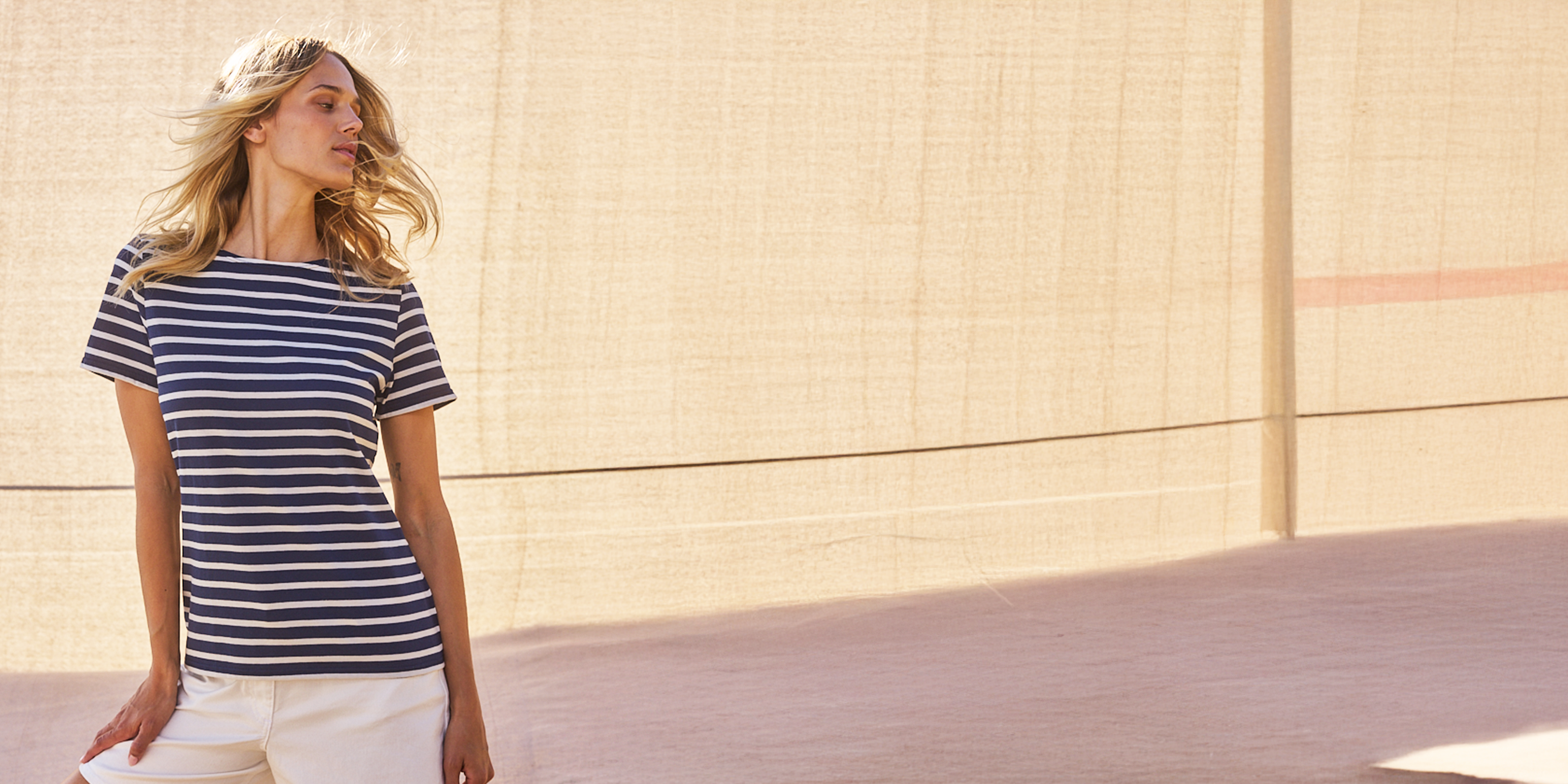 ETRILLE II Nautical Striped Tee (NAVY / ECRU)