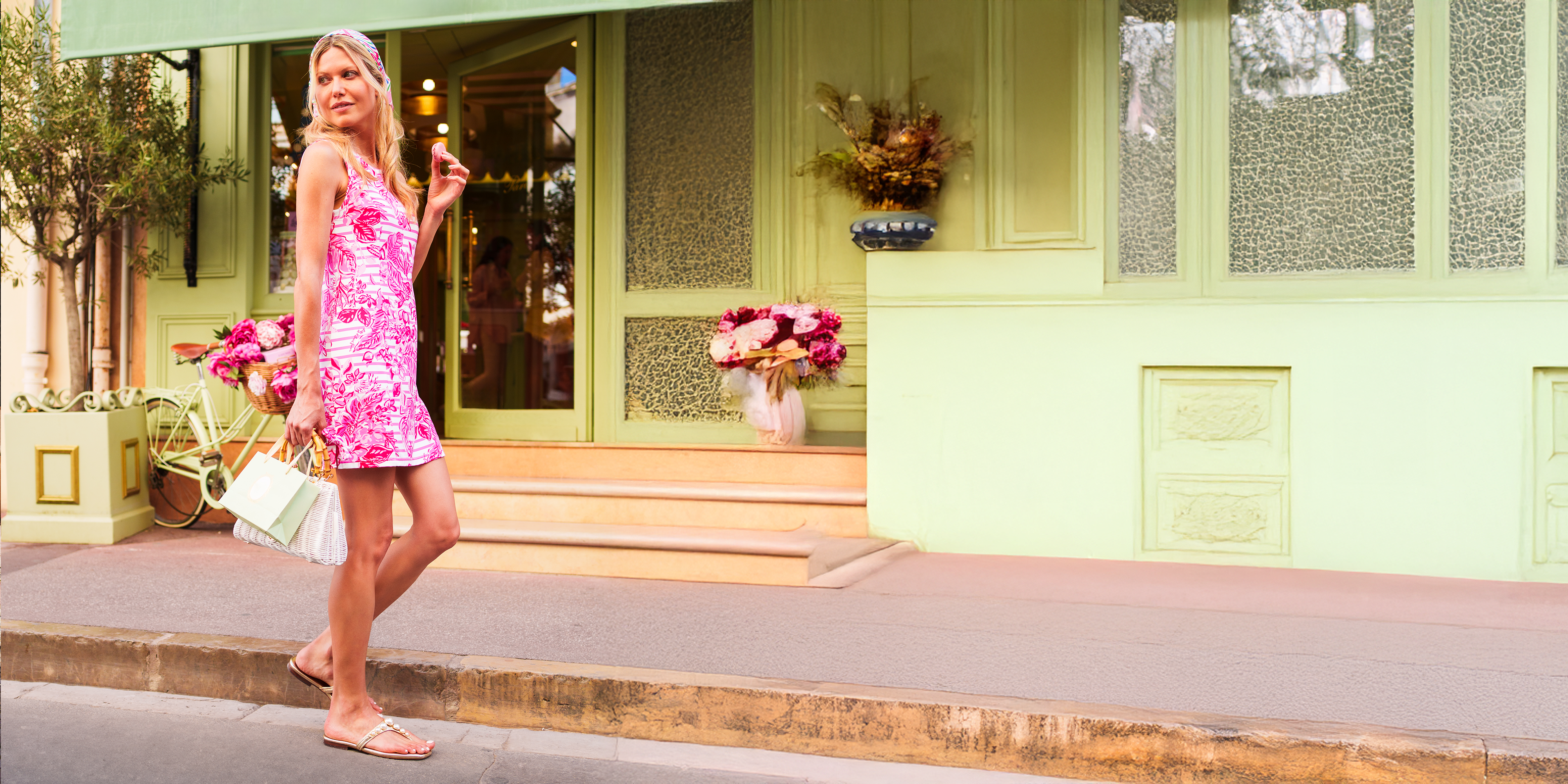 LILLY PULITZER x SIMONE - Fitted Shift Dress with Ribbons and Exclusive Lilly Print | Recycled Anti-UV Stretch Fabric (SOLEIL ROSE PINK)