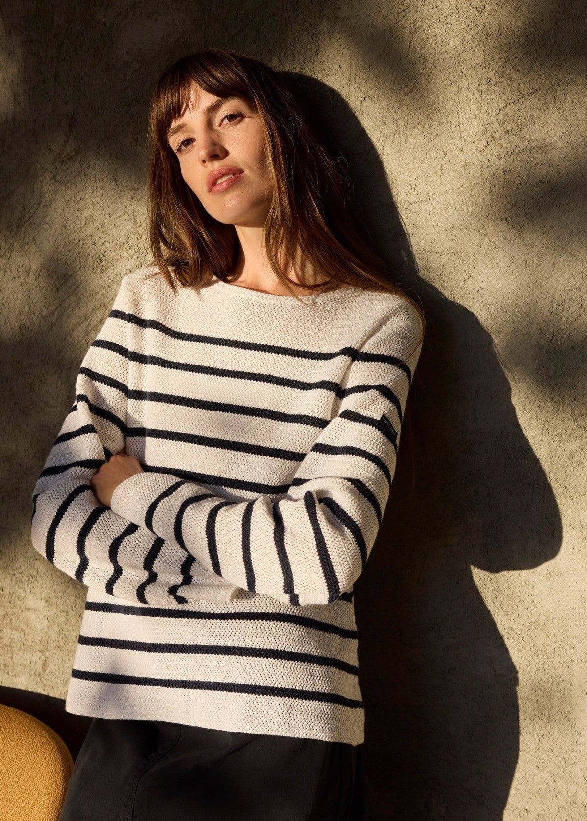 MARTIGUES Open-Knit Striped Sweater  (WHITE / NAVY)