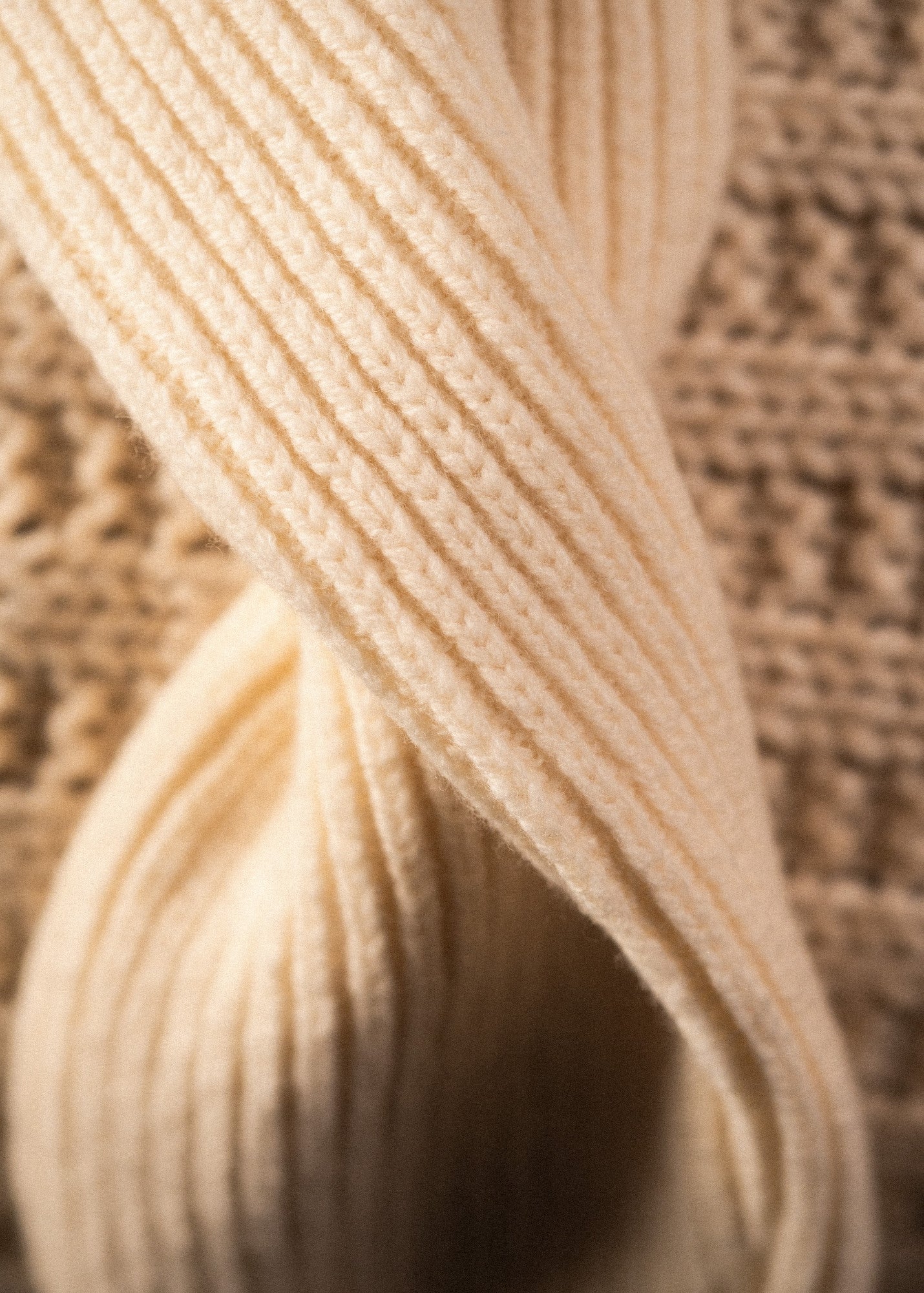 TIGNES Cable Knit Sweate (WINTER WHITE)